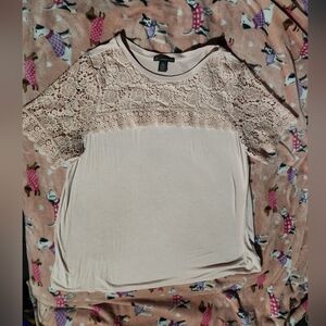 Adrianna Papell Lace Short Sleeve Top in Light Pink Size XXL